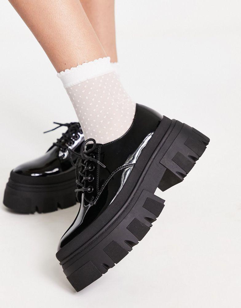 ASOS DESIGN Magda chunky lace up flat shoes in black patent商品第1张图片规格展示