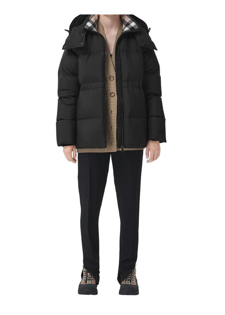 商品Burberry|Detachable hood nylon puffer jacket,价格¥10559,第6张图片详细描述