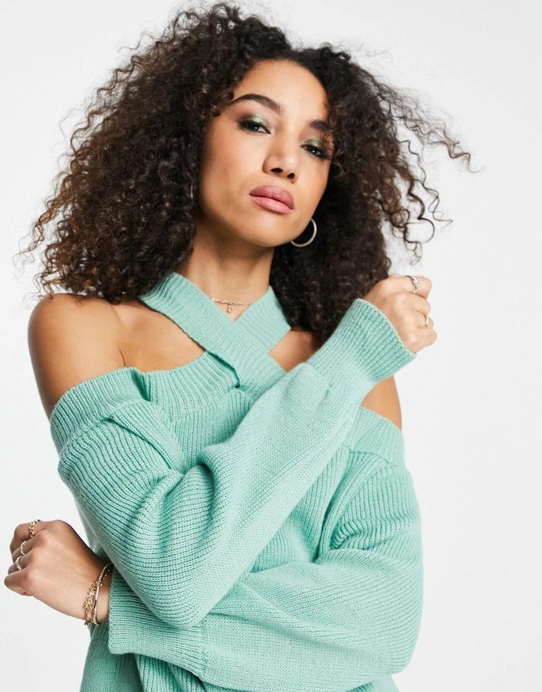 商品I Saw It First|I Saw It First halter neck off shoulder jumper in duck egg,价格¥128,第2张图片详细描述