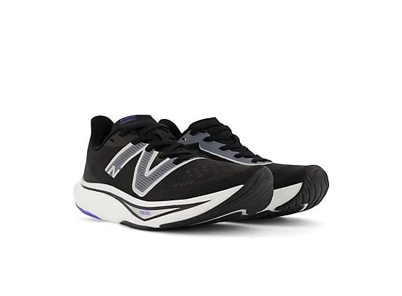 商品New Balance|FuelCell Rebel v3,价格¥739,第2张图片详细描述