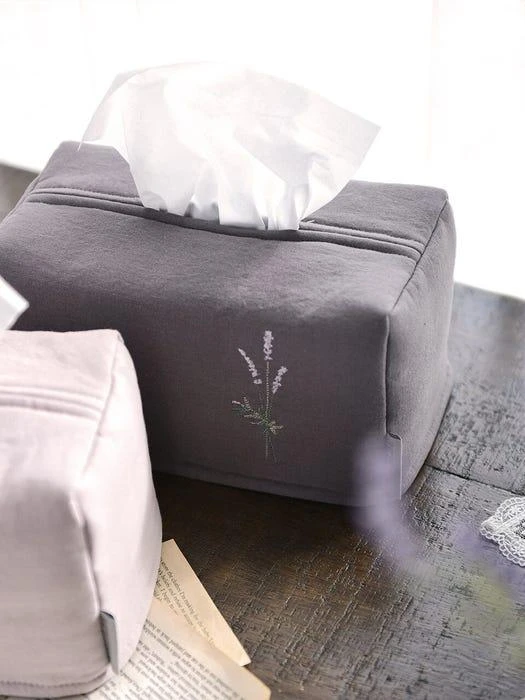 商品BELLELIFE|Lavender Embroidery Linen Tissue Case,价格¥1085,第4张图片详细描述