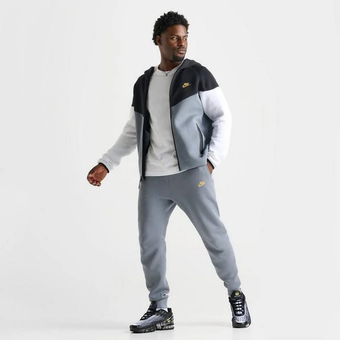 商品NIKE|Men's Nike Sportswear Tech Fleece Jogger Pants,价格¥941,第2张图片详细描述