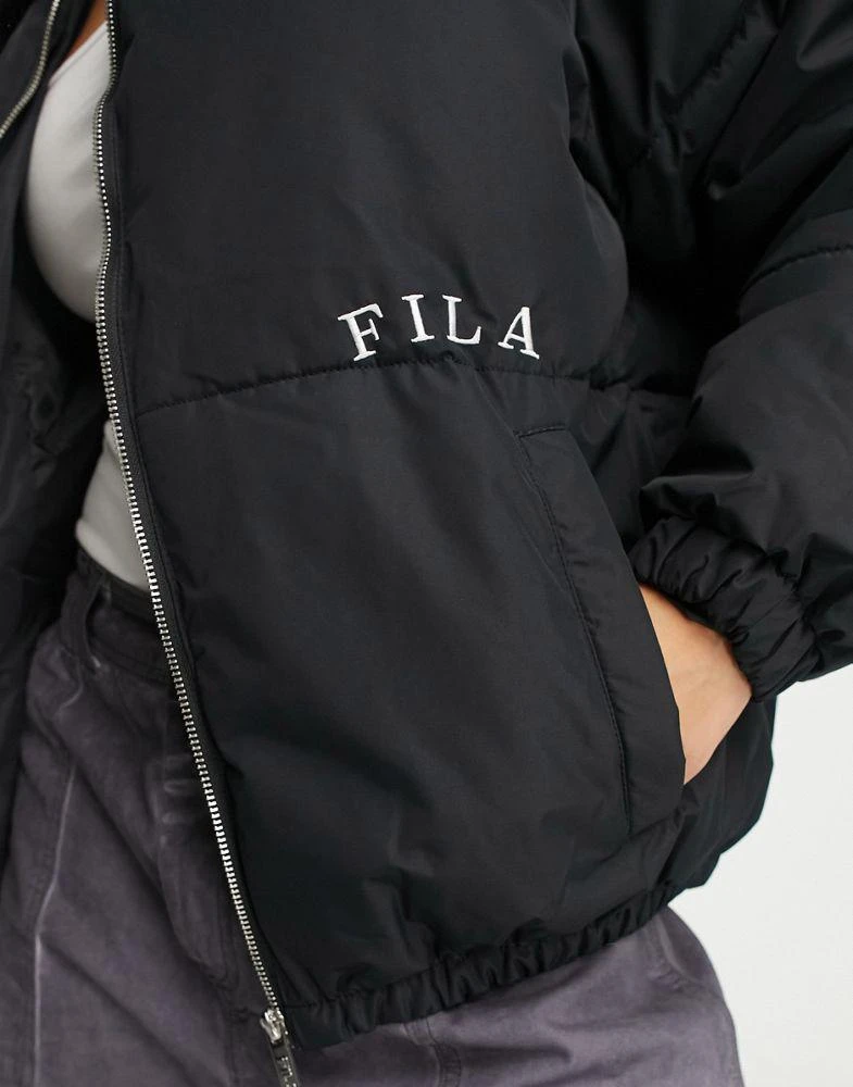 商品Fila|Fila Unisex colour blocked puffer with logo in black,价格¥958,第4张图片详细描述