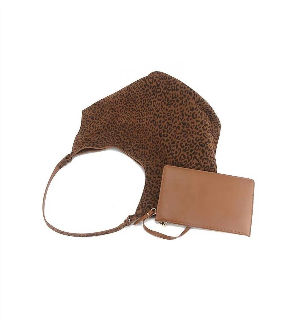 商品Sook Stainable|Sook Stainable - Suede Leather Leopard Bucket Tote Bag,价格¥880,第5张图片详细描述