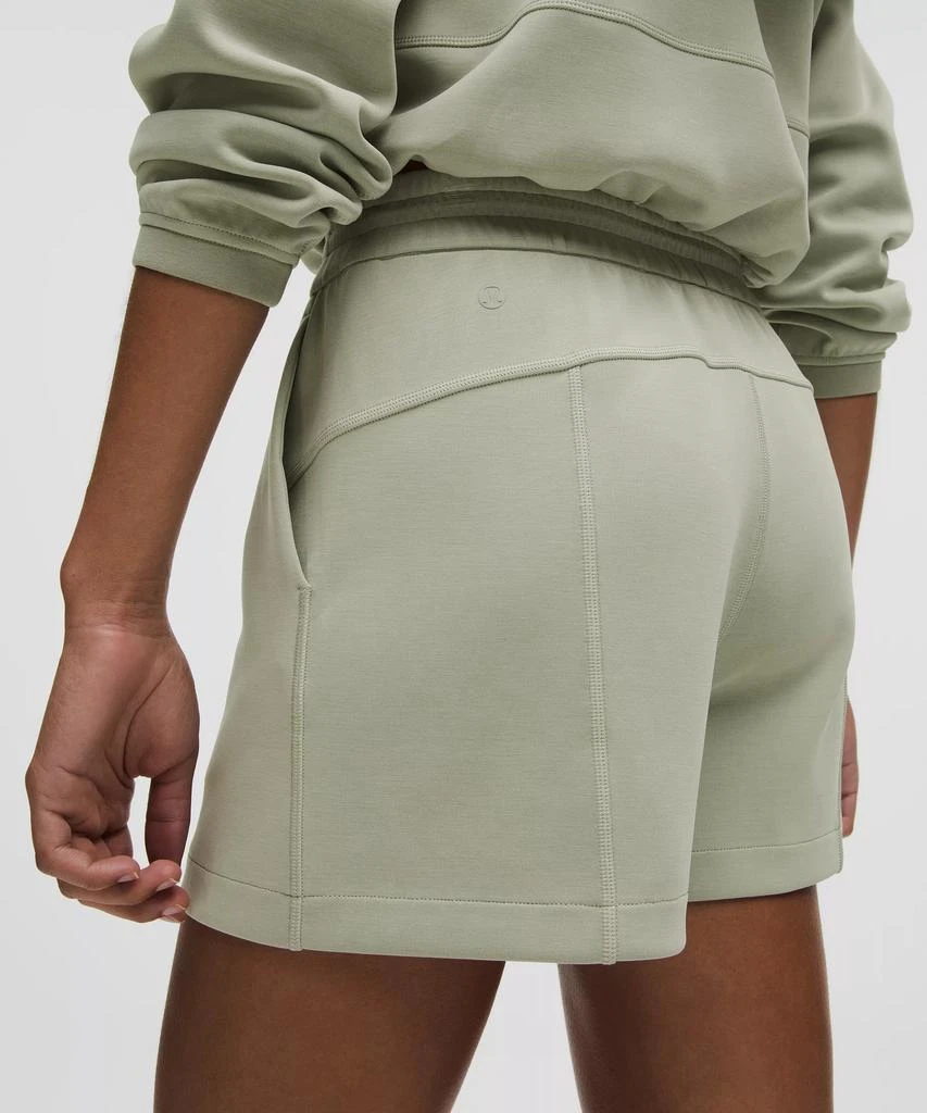 Softstreme High-Rise Short 4" 商品