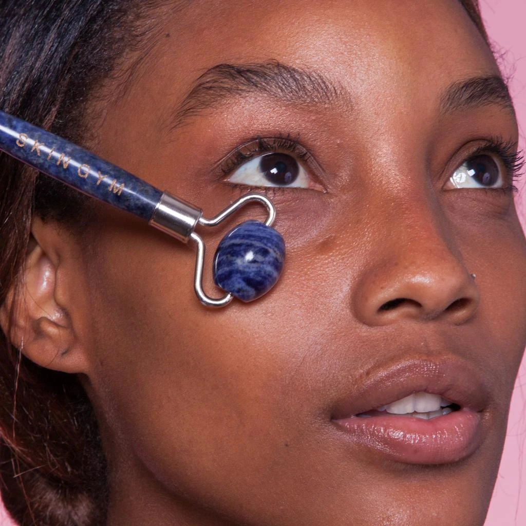 商品Skin Gym|Blue Sodalite Facial Roller,价格¥46,第2张图片详细描述