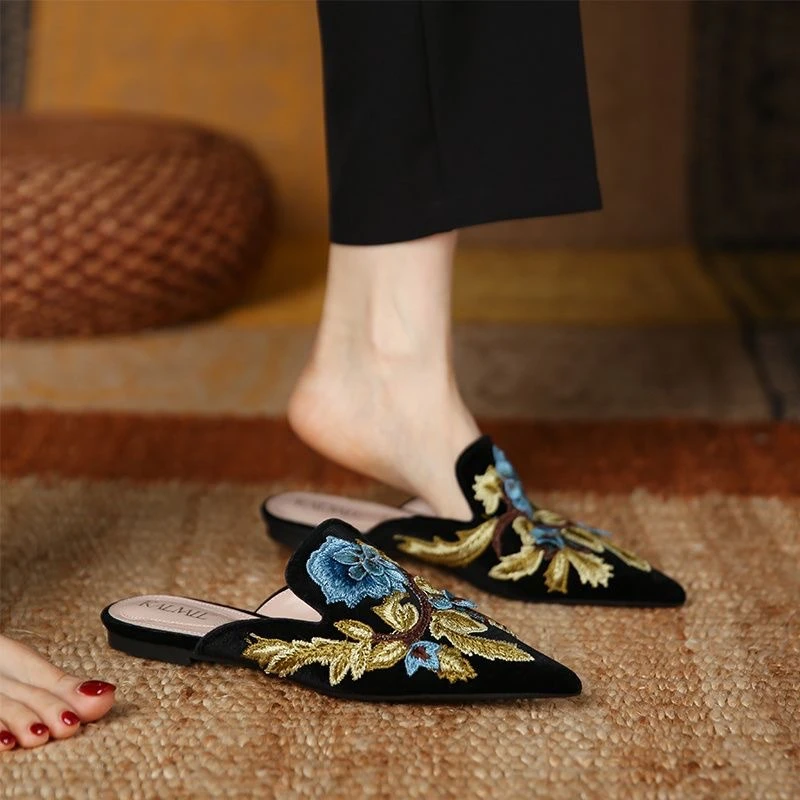 格岚云顿2024年夏季新款女鞋尖头绣花平底包头穆勒鞋半拖外穿懒人鞋凉拖鞋 商品