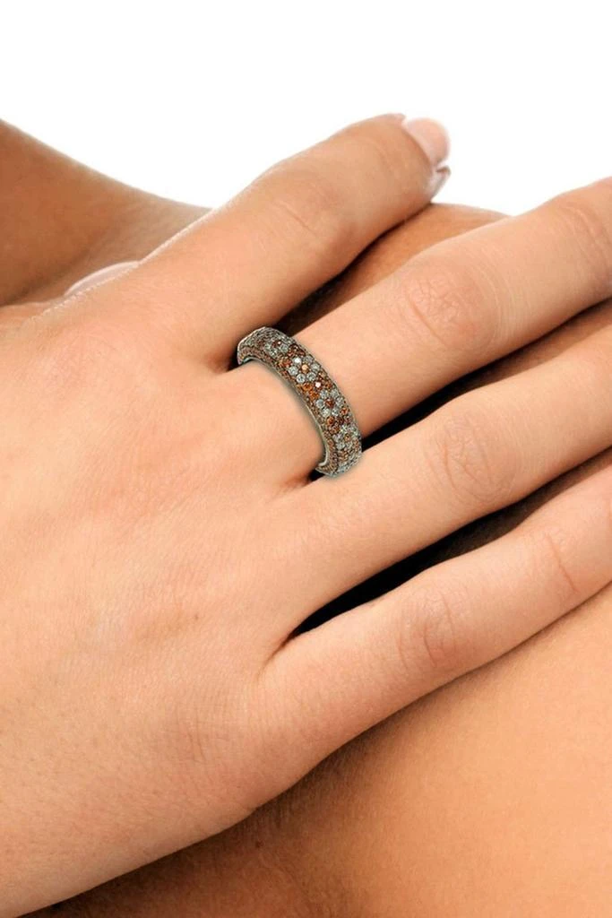 商品Suzy Levian|Sterling Silver Brown & White Cubic Zirconia Flower Eternity Band Ring,价格¥927,第2张图片详细描述