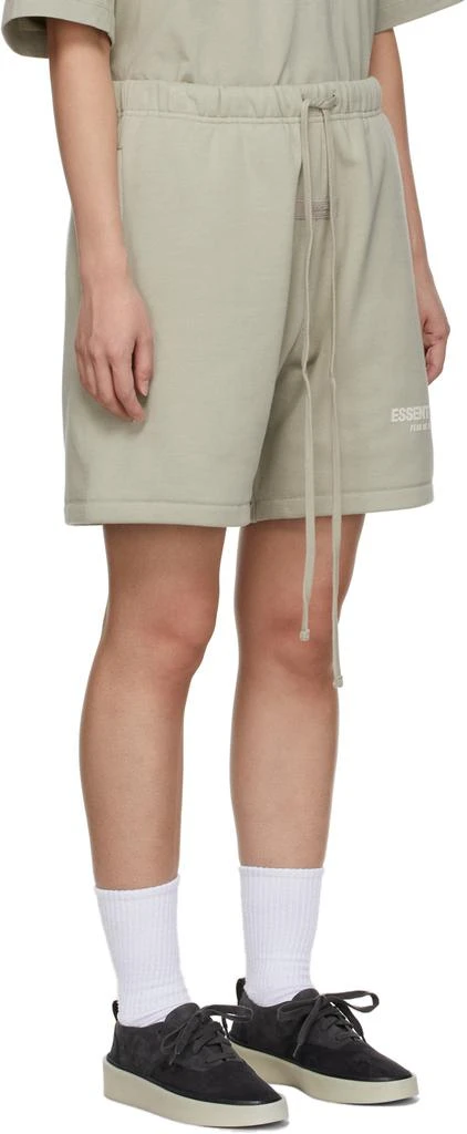 商品Essentials|Green Fleece Shorts,价格¥554,第2张图片详细描述
