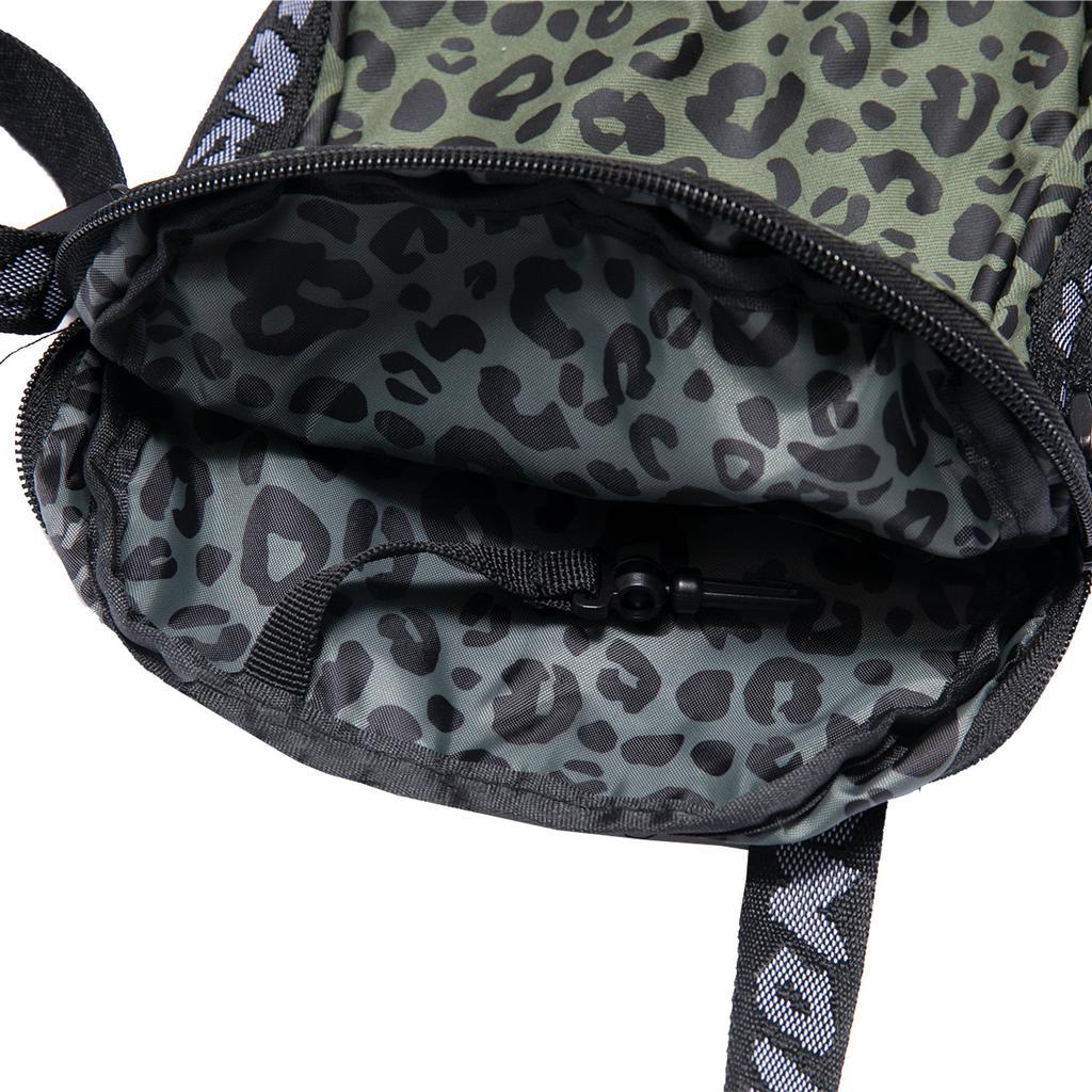 商品RIPNDIP|Spotted Shoulder Bag,价格¥436,第7张图片详细描述