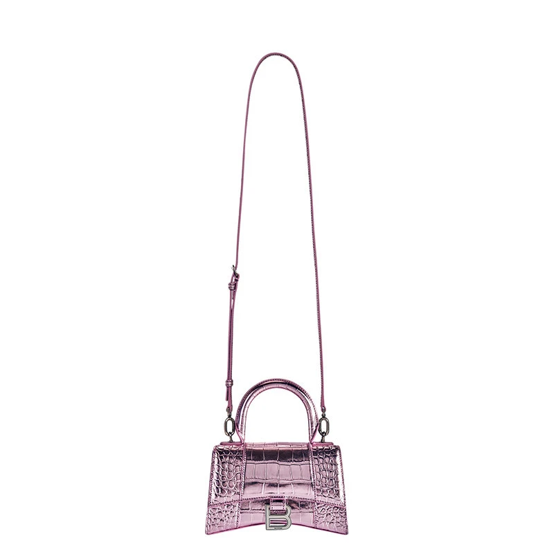 商品Balenciaga|【预售3-7天】Balenciaga/巴黎世家 22春夏新款HOURGLASS系列 女士XS款粉色金属质感鳄鱼压纹小牛皮单肩斜挎手提沙漏包5928331S4RY6202,价格¥15116,第6张图片详细描述