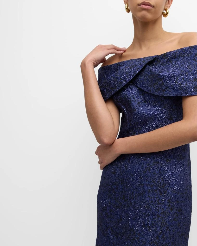 Off-Shoulder Jacquard Column Gown 商品