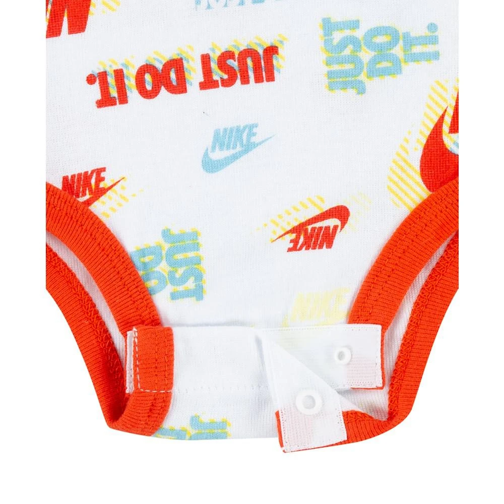 商品NIKE|Baby Boys or Girls All-Over Print Bodysuit, Hat and Booties Gift Box Set, 3-Piece,价格¥167,第4张图片详细描述