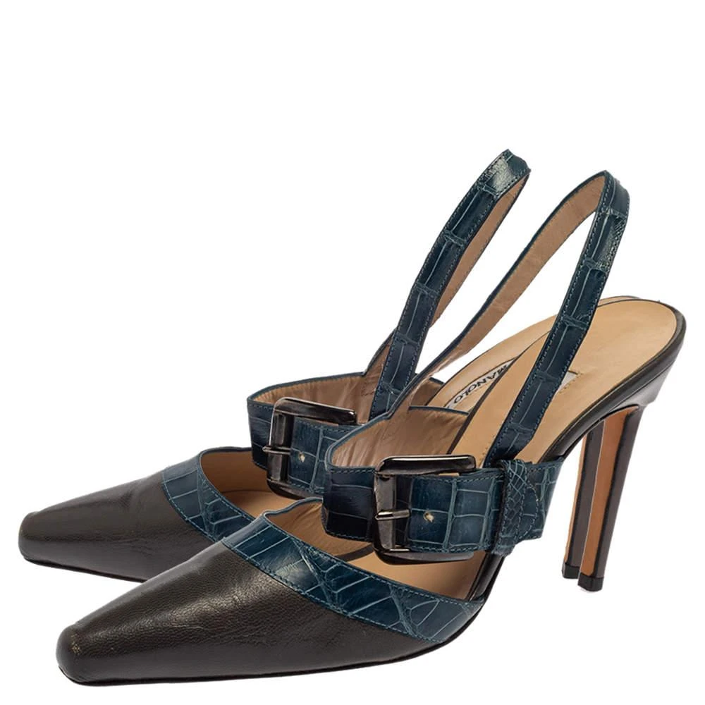 商品[二手商品] Manolo Blahnik|Manolo Blahnik Grey/Blue Croc Embossed And Leather Slingback Sandals Size 37,价格¥2196,第4张图片详细描述