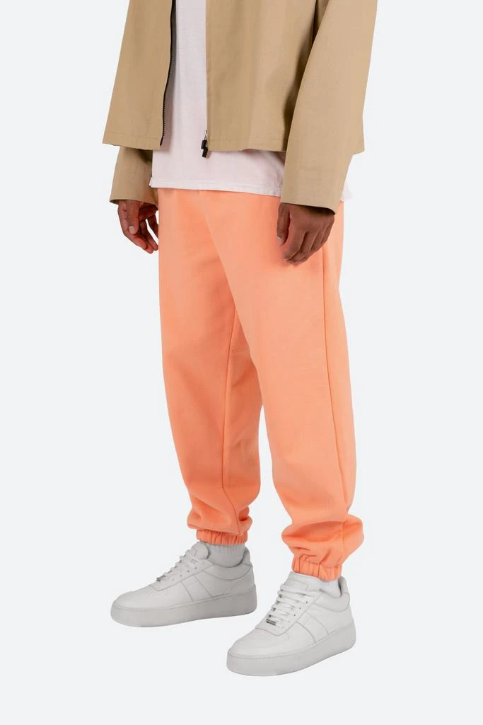 商品MNML|Slouch Sweatpants - Salmon,价格¥149,第2张图片详细描述