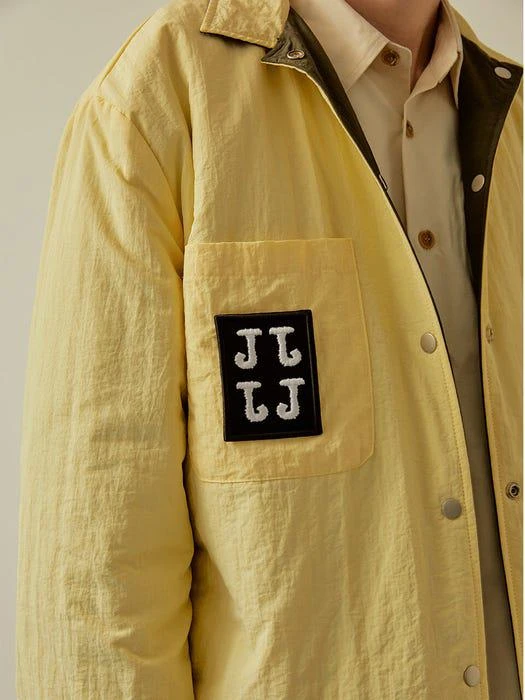 商品JWO|Wappen Detail Reversible Padded Jacket Yellow Khaki,价格¥1216,第3张图片详细描述
