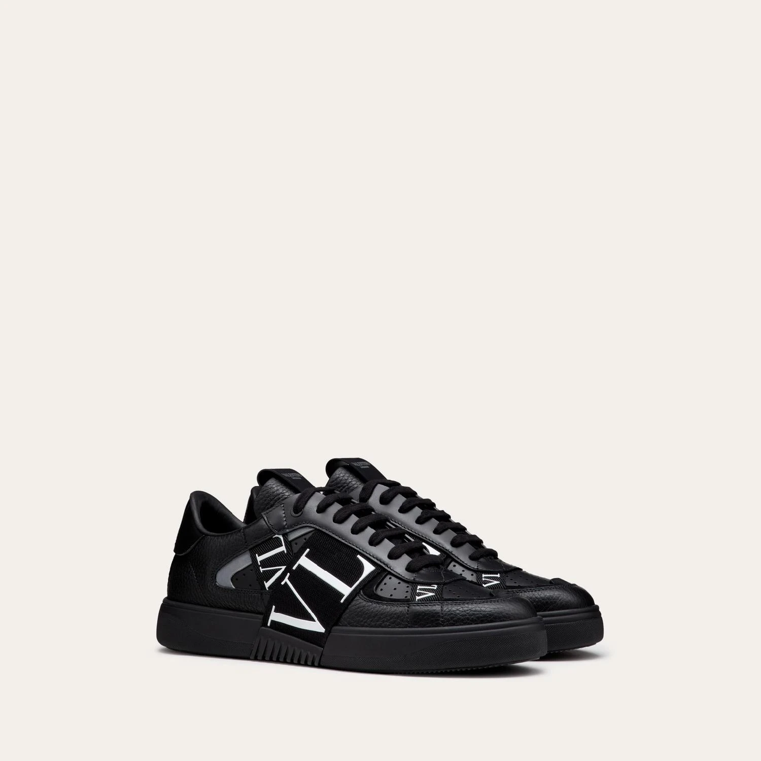 包邮包税【预售7天发货】 VALENTINO华伦天奴 23秋冬 男士 休闲运动鞋 SNEAKERS VLTN EN VEAU ET RUBANS 4Y2S0C58WRQ_0NO 商品