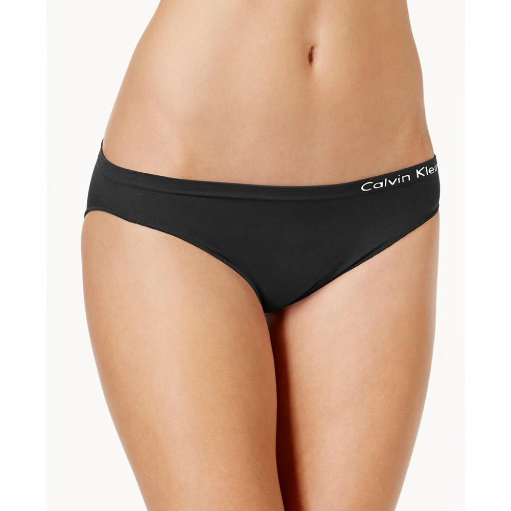 商品Calvin Klein|Women's Seamless 3-Pack Bikini Underwear QD3564,价格¥262,第2张图片详细描述