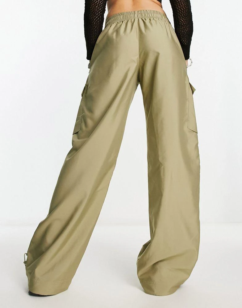 商品NIKE|Nike Life Trend woven cargo trousers in neutral olive,价格¥460,第2张图片详细描述