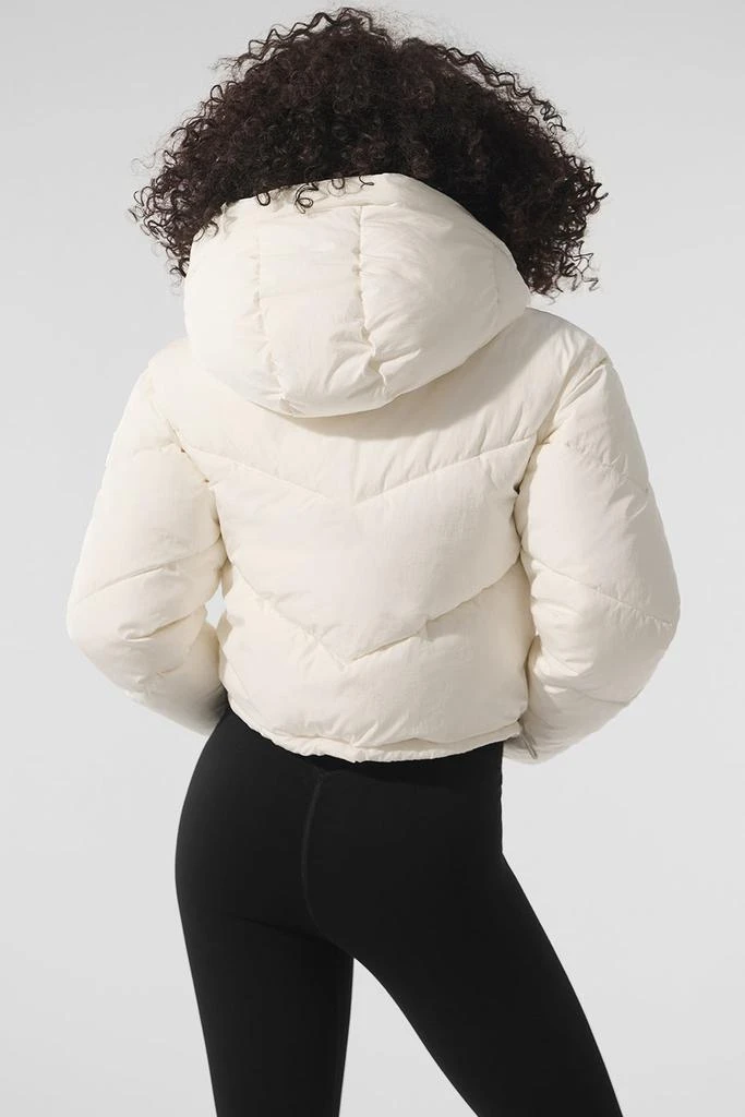 商品Alo|Glacier Puffer - Ivory,价格¥2189,第2张图片详细描述