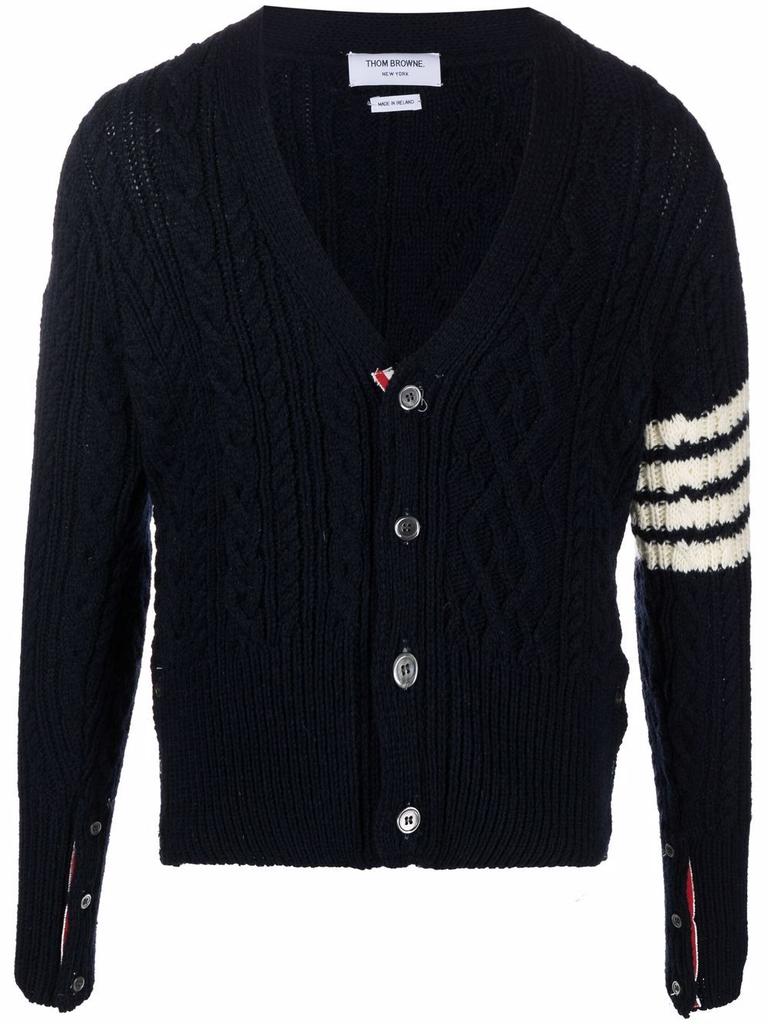 THOM BROWNE MEN ARAN CABLE STITCH CARDIGAN W/ 4 BAR STRIPE IN DONEGAL商品第4张图片规格展示