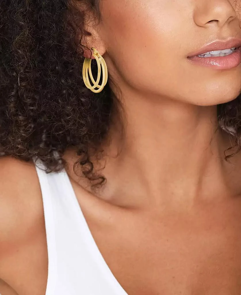 商品Essentials|Triple Point Oval Click Top Hoop Earring in Silver Plate or Gold Plate,价格¥372,第2张图片详细描述