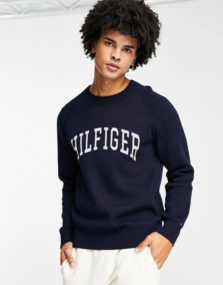 商品Tommy Hilfiger|Tommy Hilfiger cotton blend varsity applique logo knit jumper in navy,价格¥702,第1张图片