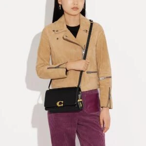 商品Coach|Coach Bandit Leather Bag,价格¥5285,第4张图片详细描述