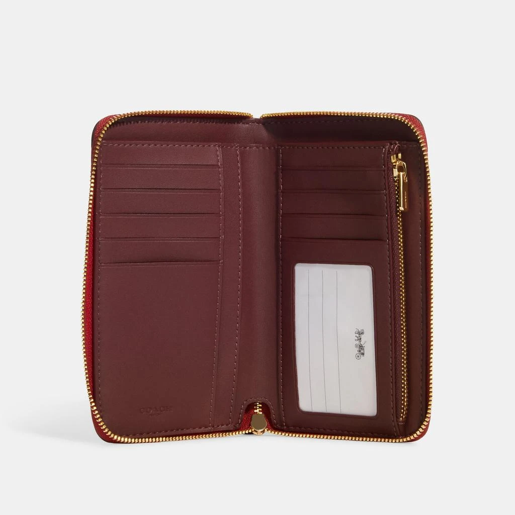 商品Coach|Coach Outlet Medium Id Zip Wallet In Signature Leather,价格¥646,第3张图片详细描述