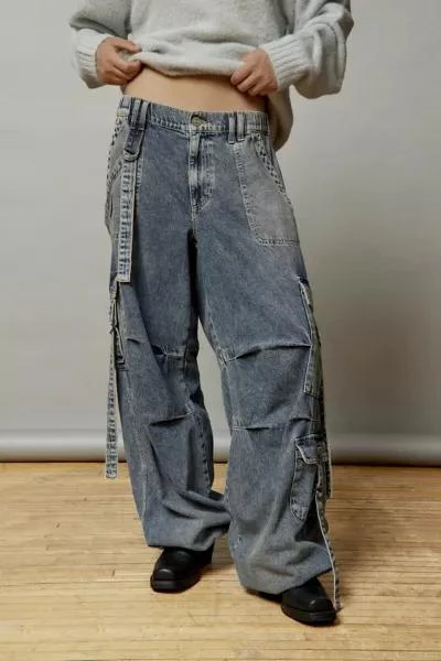 商品BDG|BDG Strappy Balloon Cargo Jean,价格¥676,第1张图片