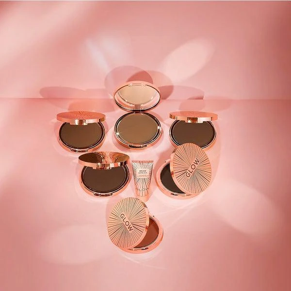 商品Lookfantastic|Makeup Revolution Glow Splendour Bronzer (Various Shades),价格¥98,第1张图片
