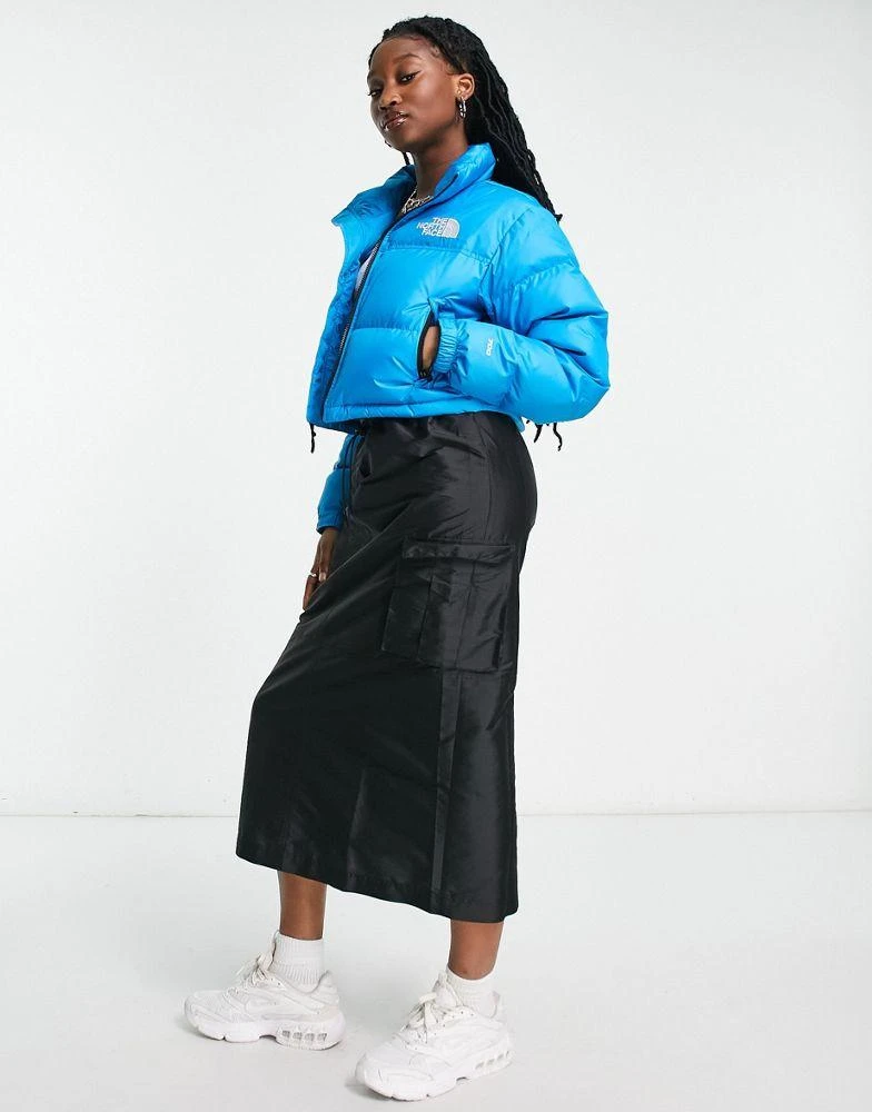 商品The North Face|The North Face Nuptse cropped down jacket in bright blue,价格¥1216,第4张图片详细描述