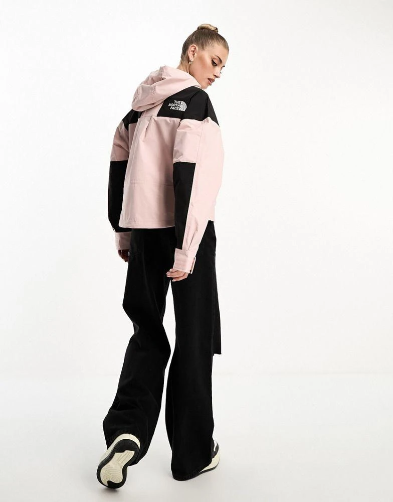 商品The North Face|The North Face Reign On waterproof hooded jacket in pink Exclusive at ASOS,价格¥1150,第4张图片详细描述