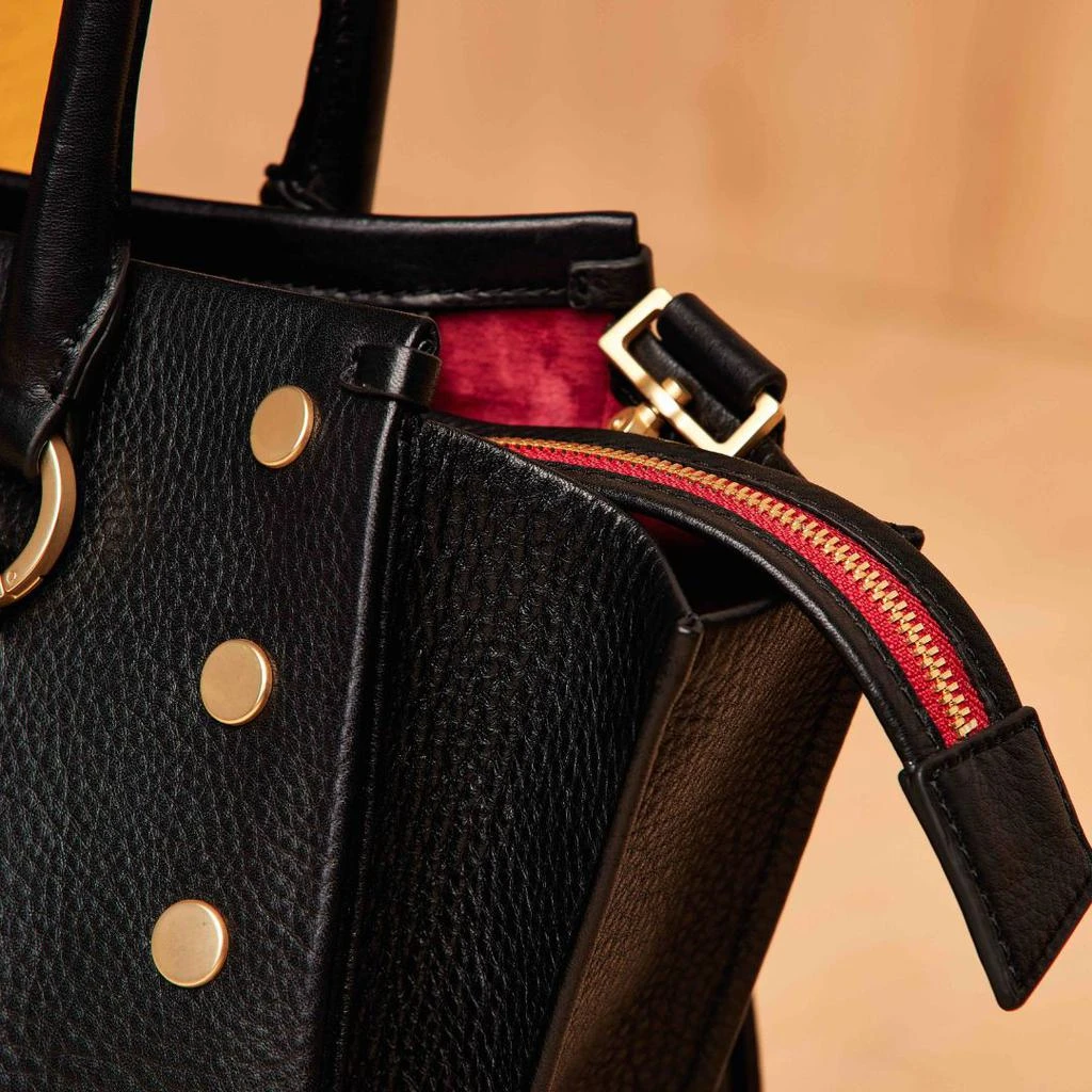 商品Hammitt Los Angeles|Allen | Black/Brushed Gold Red Zip | Lrg,价格¥7195,第3张图片详细描述