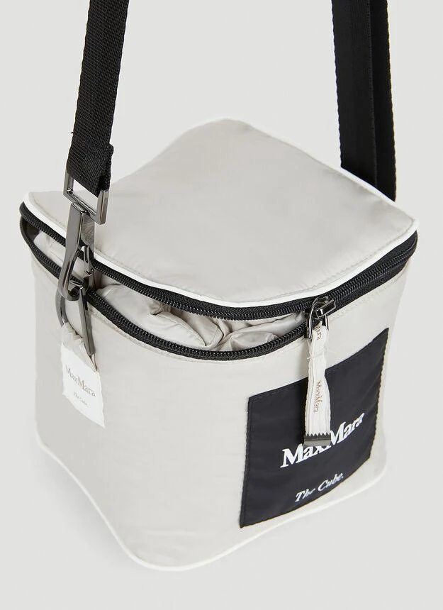 Seipet Padded Scarf With Case in White 商品