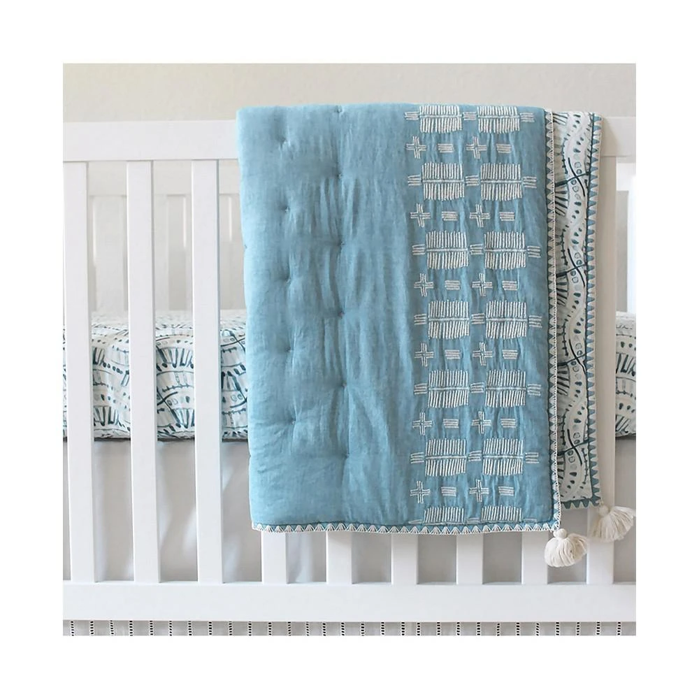 商品Crane Baby|Baby Boys Chambray Caspian Quilted Blanket,价格¥524,第4张图片详细描述