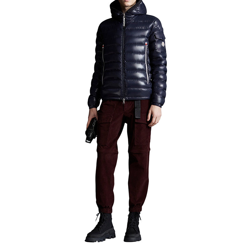 【预售3-7天】Moncler/蒙克莱 22年早春新款 GALION系列 男士午夜蓝漆面尼龙羽绒服H10911A00027M1592742商品第2张图片规格展示