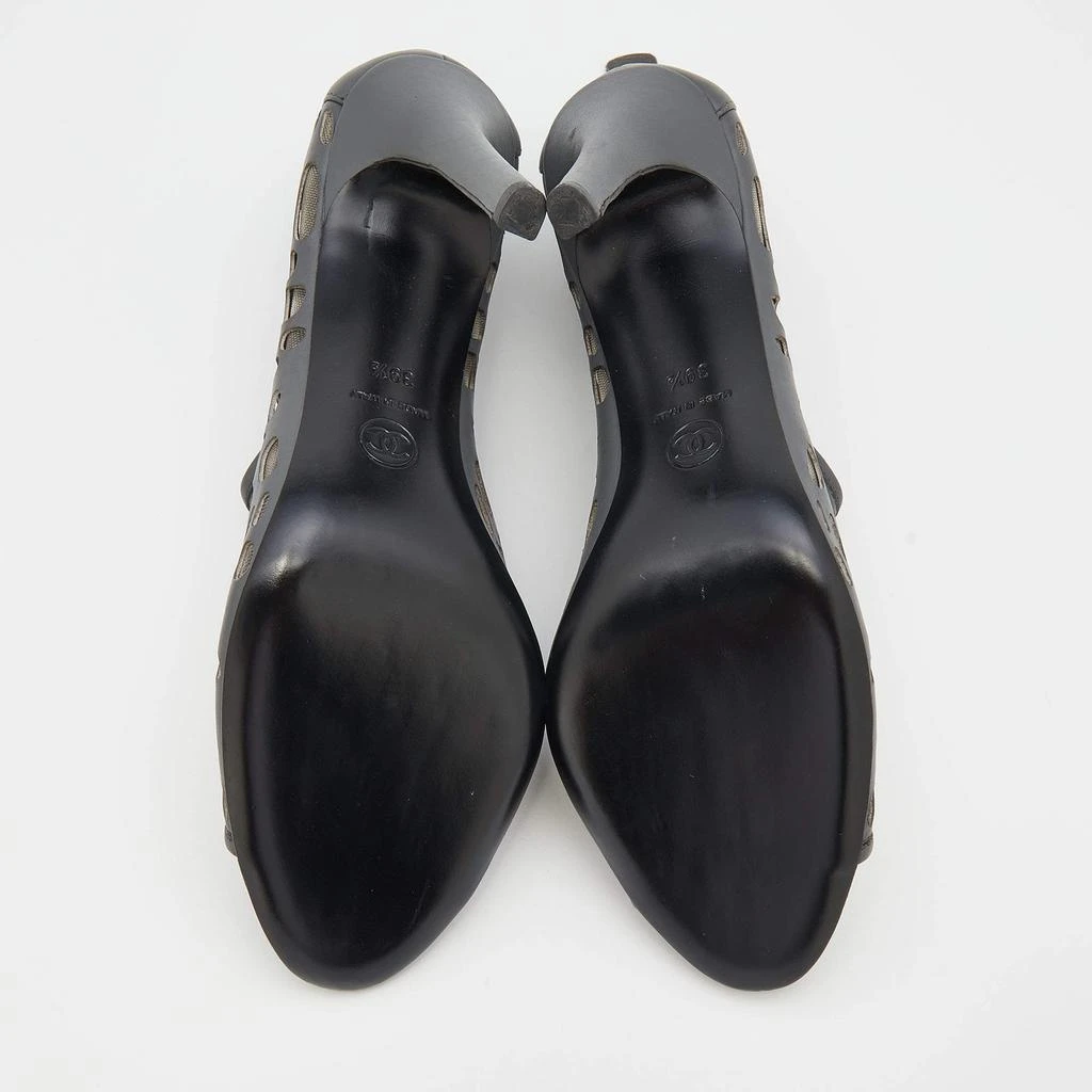 Chanel Grey Laser Cut Leather and Mesh Booties Size 39.5 商品