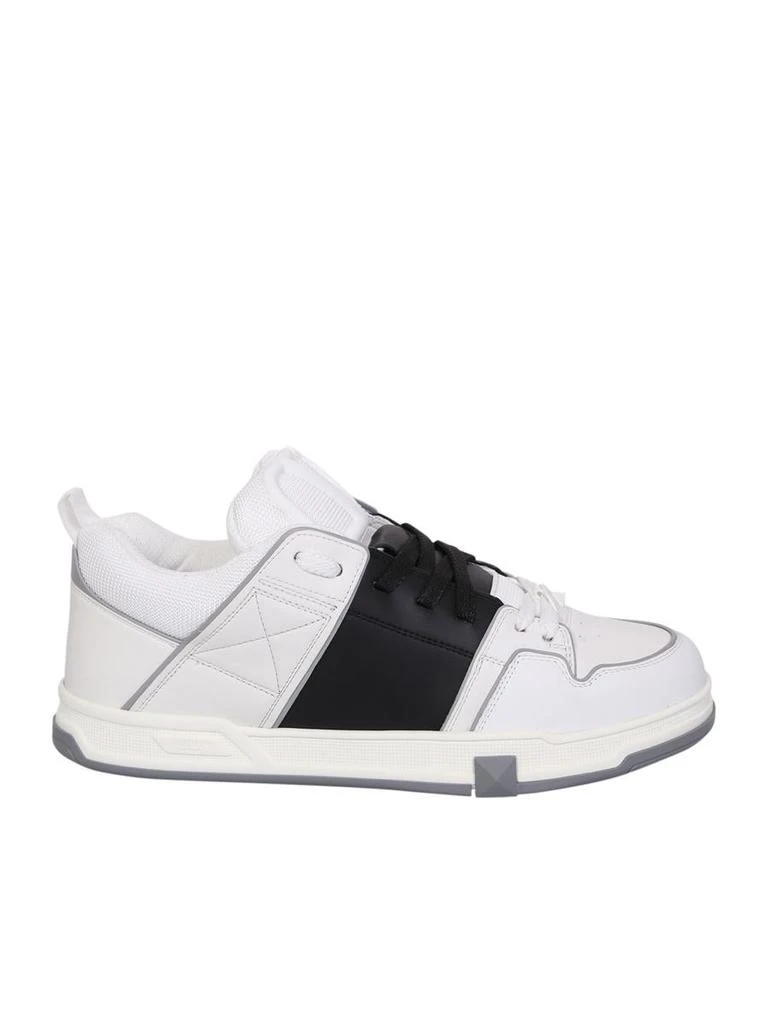 商品Valentino|VALENTINO GARAVANI OPEN SKATE SNEAKERS BY VALENTINO GARAVANI. INSPIRED BY THE CLASSIC OPEN SHOE, THIS SNEAKER BOASTS A NEW AND CASUAL LOOK,价格¥6772,第1张图片