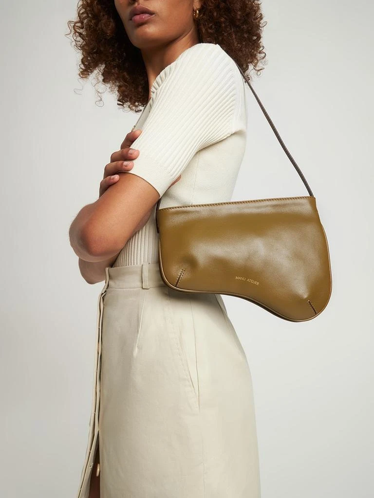 商品Manu Atelier|Curve Smooth Leather Shoulder Bag,价格¥2232,第1张图片详细描述