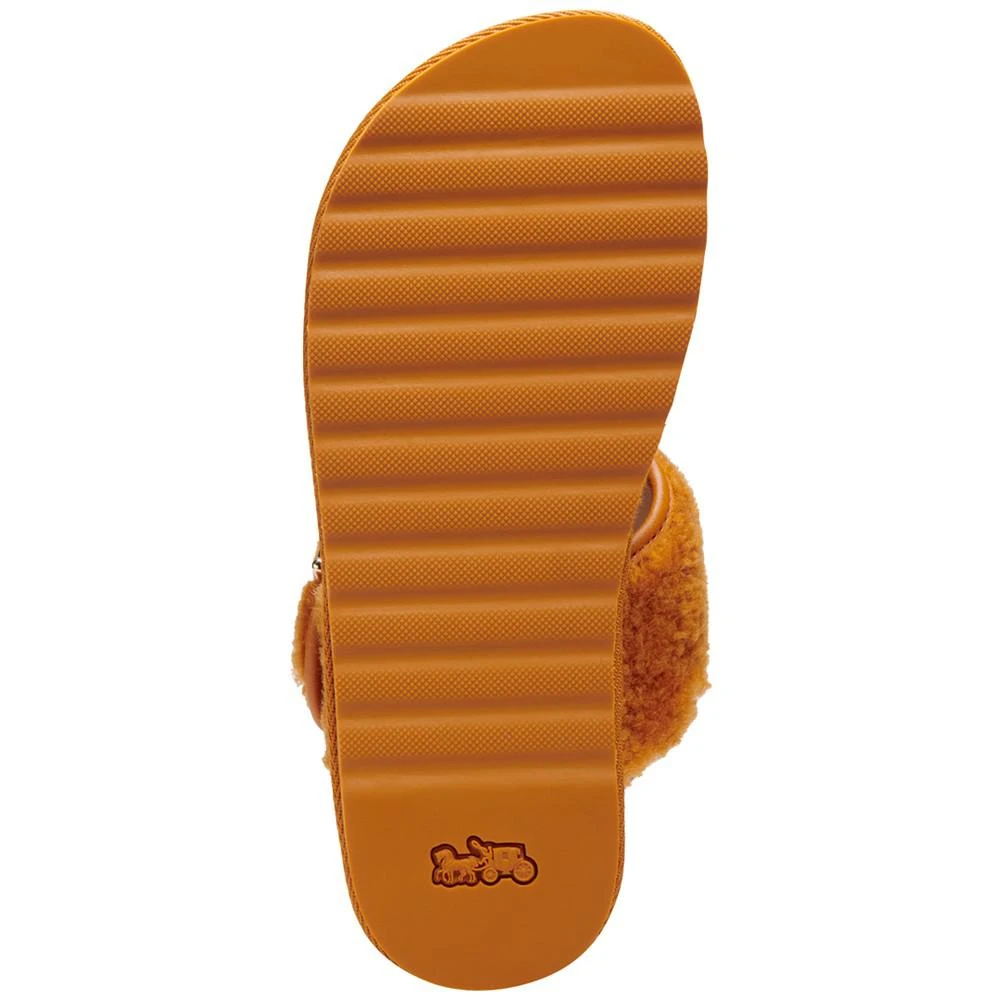 商品Coach|Women's Hollie Cozy T-Strap Slippers,价格¥447,第5张图片详细描述