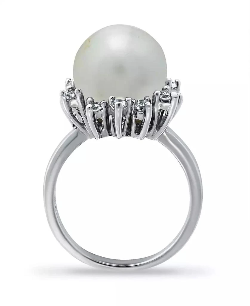 商品Macy's|Imitation Pearl and Cubic Zirconia Halo Ring in Silver Plate,价格¥186,第3张图片详细描述