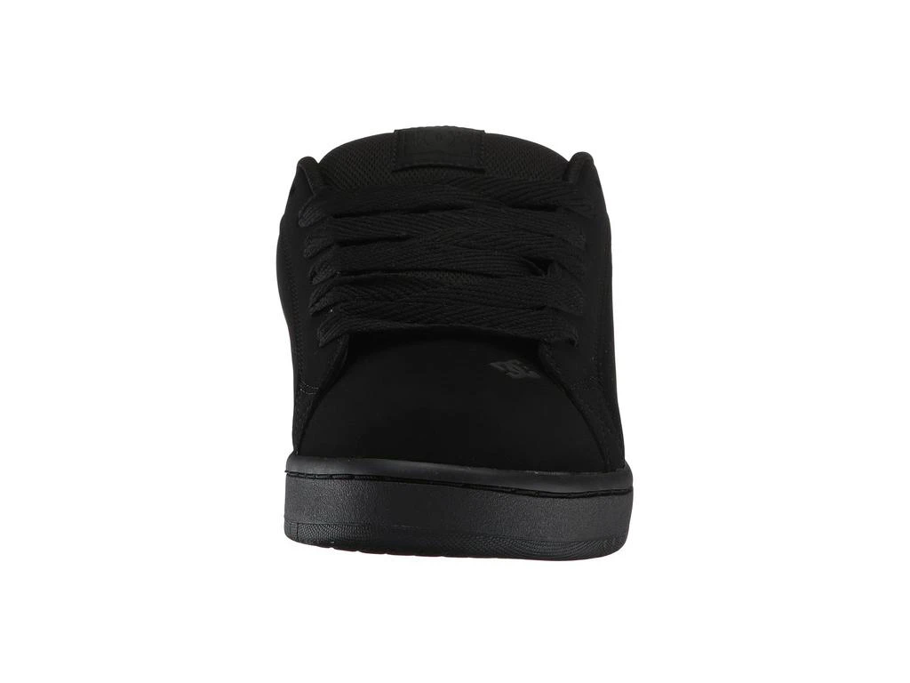 Court Graffik SE 商品