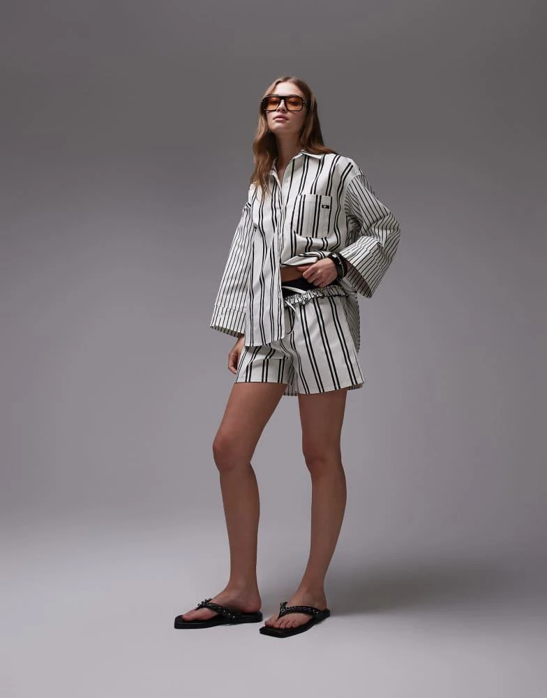 商品Laagam|Laagam cos poplin boxer shorts in black and white,价格¥612,第1张图片