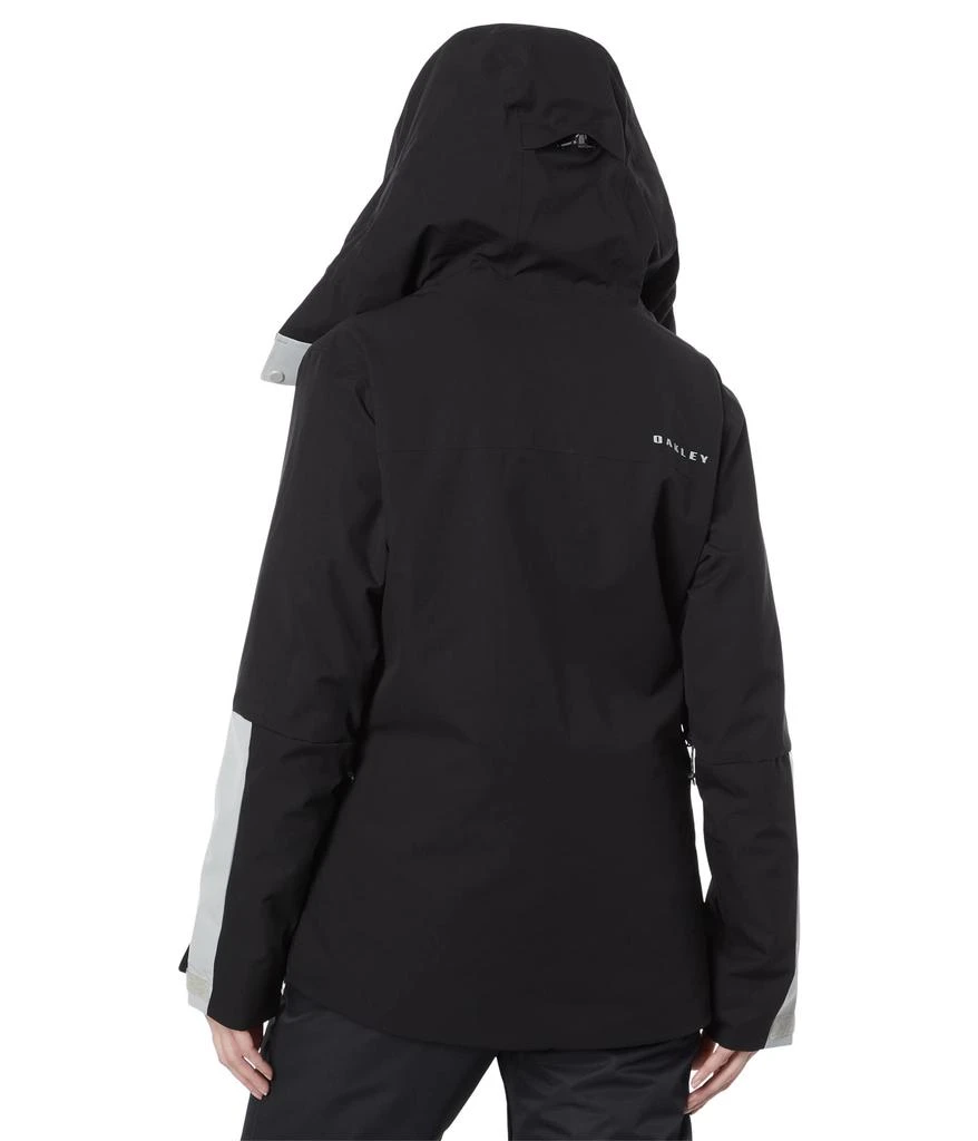 商品Oakley|Camellia Core Insulated Jacket,价格¥973-¥1876,第2张图片详细描述