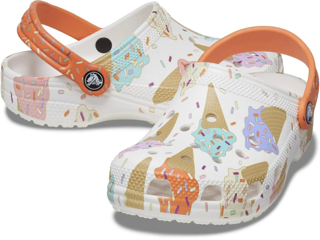 商品Crocs|Classic Clog - Seasonal Graphic (Little Kid/Big Kid),价格¥275,第1张图片