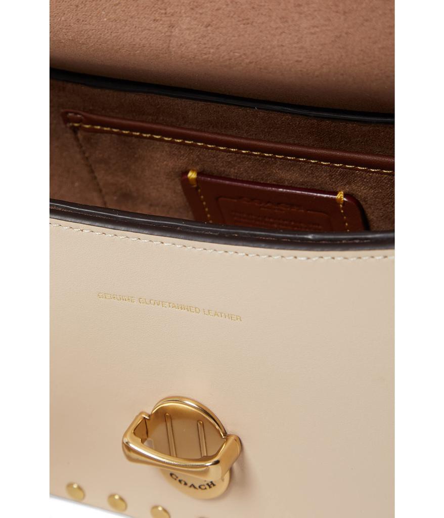 商品Coach|Glovetanned Leather with Rivets Studio Shoulder Bag 19,价格¥1705,第5张图片详细描述