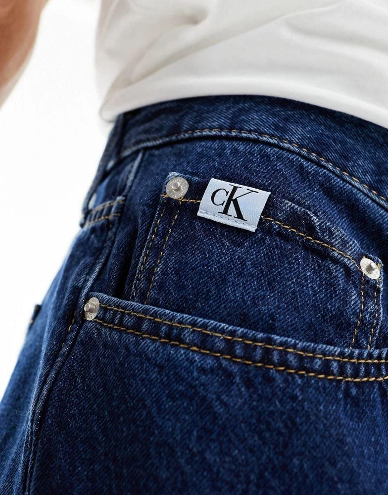 商品Calvin Klein|Calvin Klein Jeans 90's straight jeans in dark wash,价格¥892,第5张图片详细描述