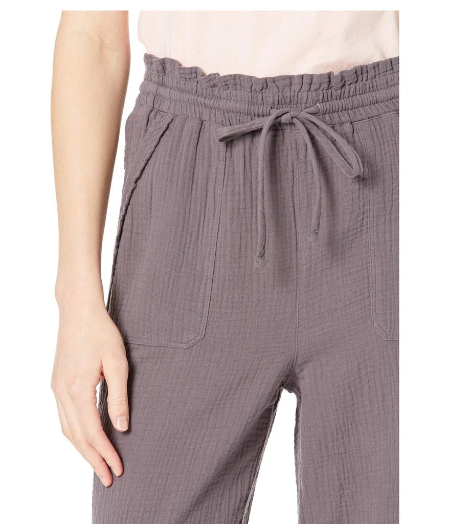 商品Hurley|Naturals Tide Up Crop Pants,价格¥145,第3张图片详细描述