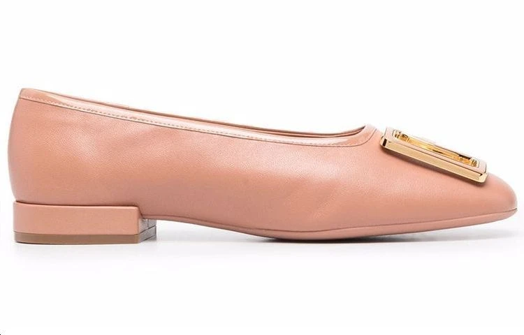 商品[国内直发] Salvatore Ferragamo|FERRAGAMO菲拉格慕 logo压纹标牌 休闲单鞋 女款 粉色,价格¥2242,第3张图片详细描述
